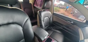 Toyota Voxy 2009 Silver