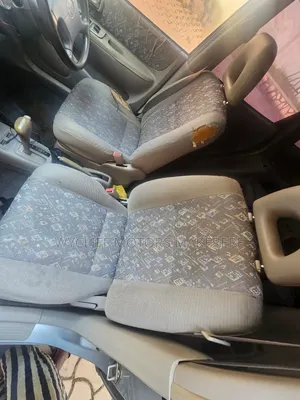 Toyota Voxy 2001 Green