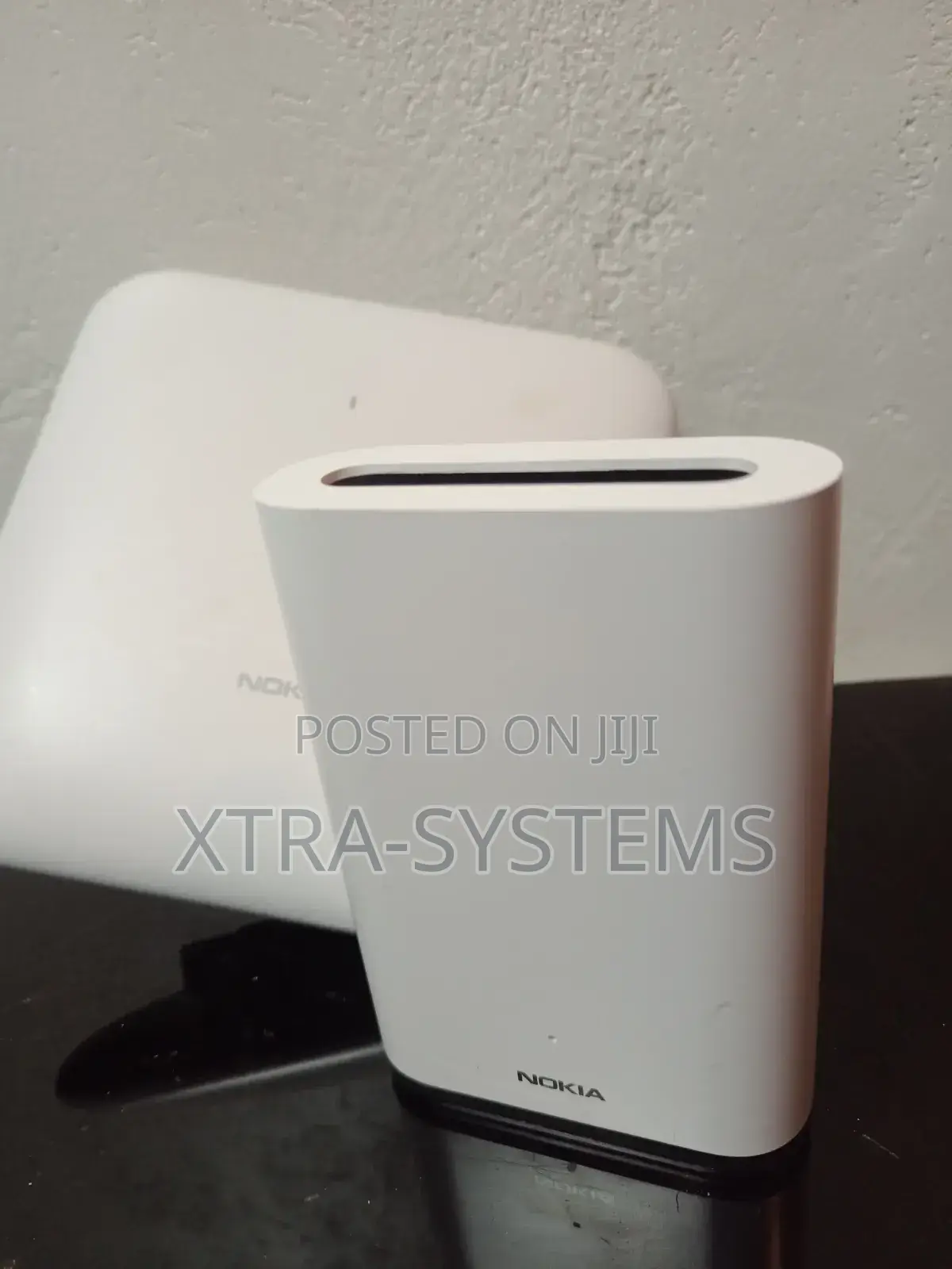 Fastmile 5g Outdoor Receiver + Nokia Wifi Beacon Mesh Router Kit.