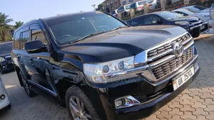 Toyota Land Cruiser Prado 2017 Black