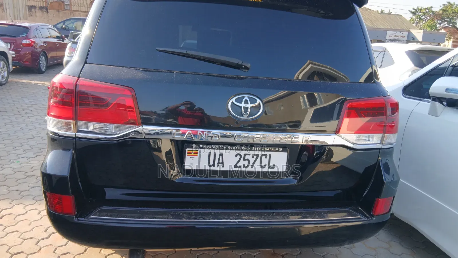 Toyota Land Cruiser Prado 2017 Black