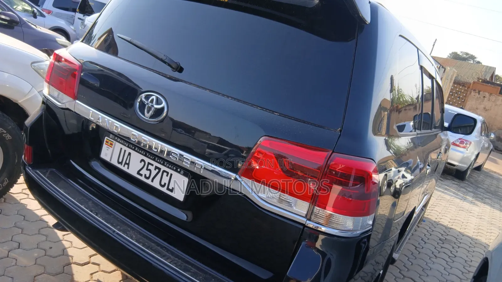 Toyota Land Cruiser Prado 2017 Black