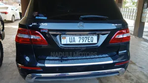 Mercedes-Benz M Class 2015 Black
