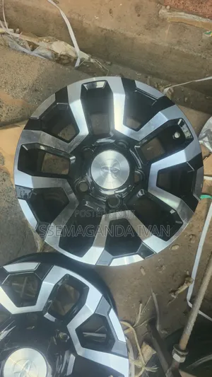 Landcruiser Hard Top Rim 16 (5 Holes)