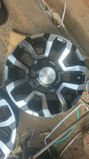 Landcruiser Hard Top Rim 16 (5 Holes)