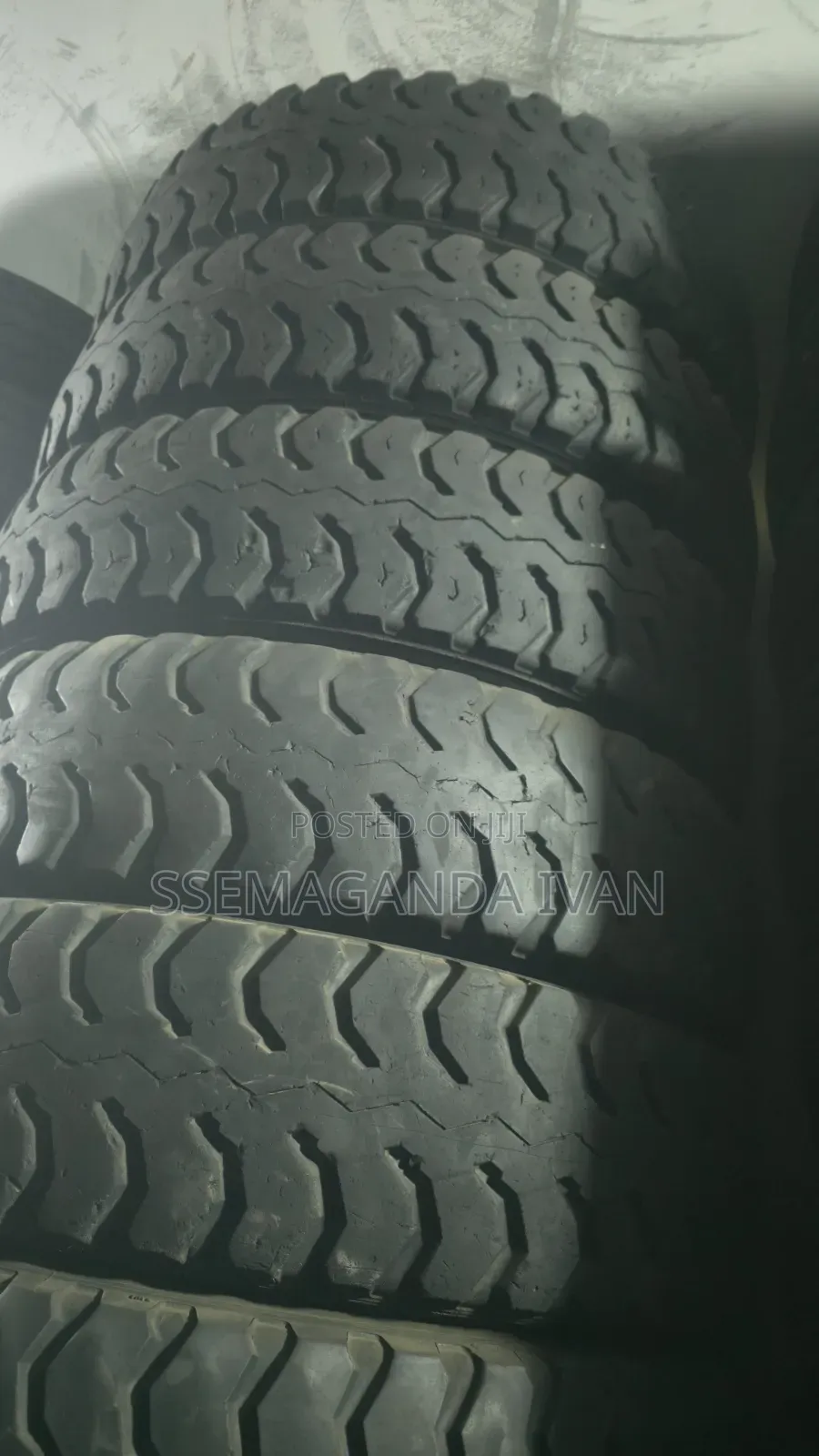 825r16 Used Mudgrip Fuso Tyres