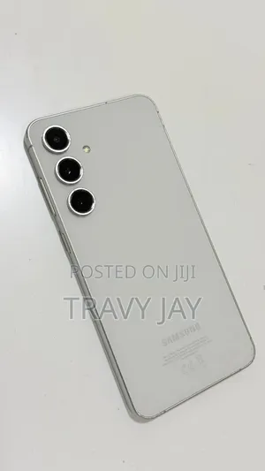Samsung Galaxy S24 FE 256 GB White