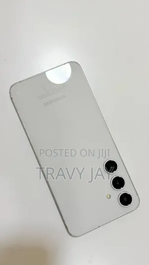 Samsung Galaxy S24 FE 256 GB White
