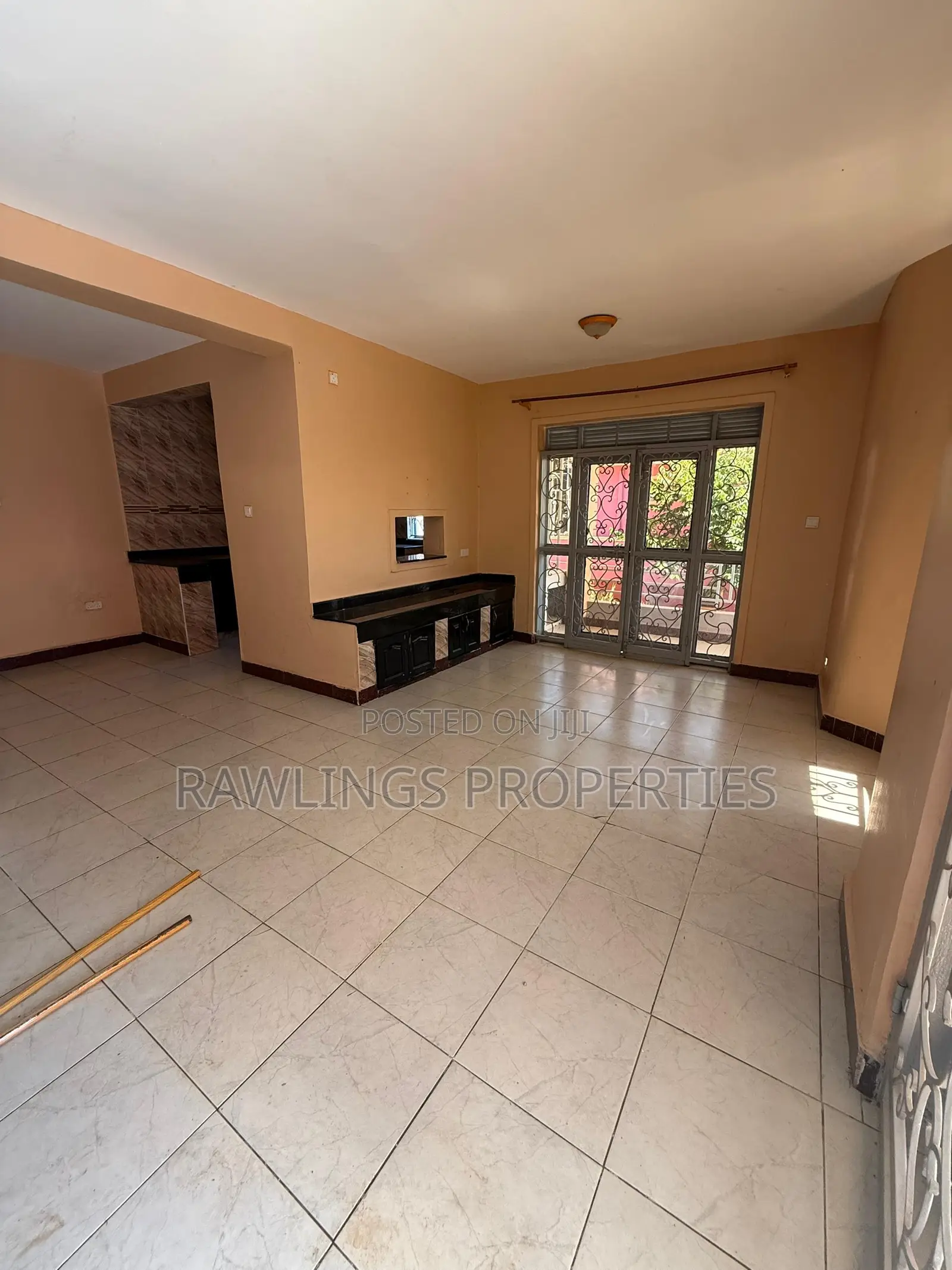 3bdrm Duplex in Bwebajja, Ssisa for rent