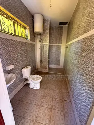 3bdrm Duplex in Bwebajja, Ssisa for rent