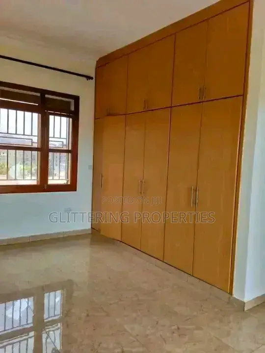 2bdrm Apartment in Jinja Town for rent