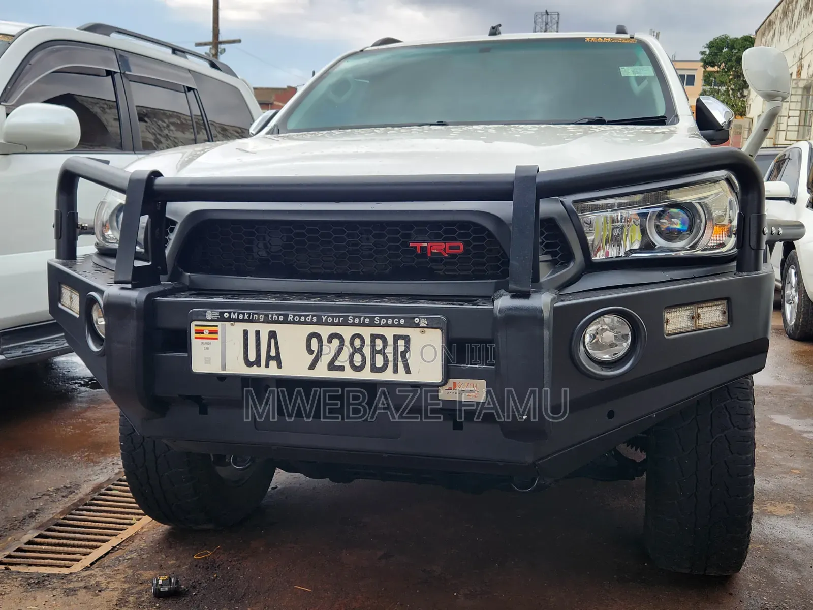 Toyota Hilux 2018 White