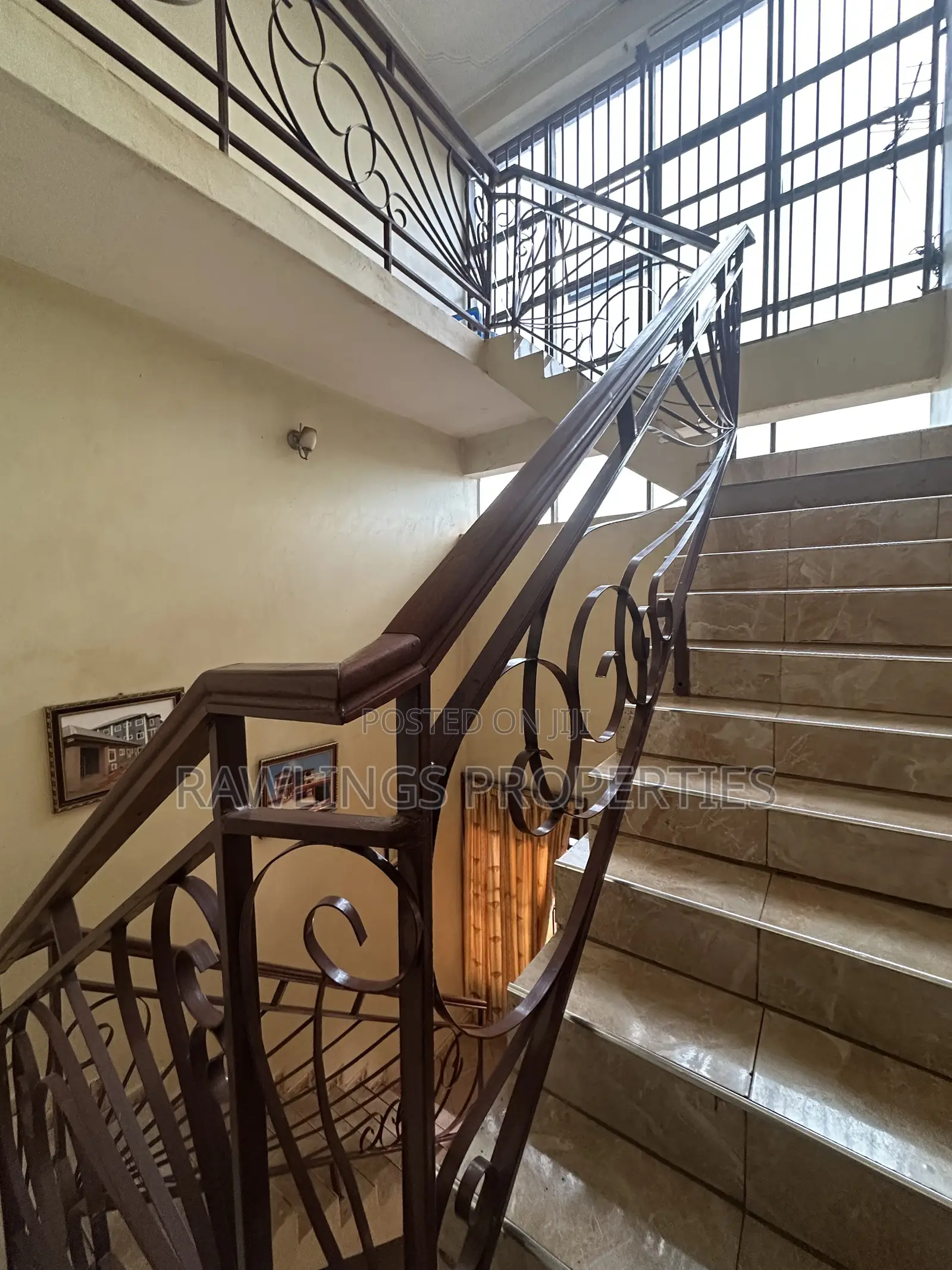 5bdrm Duplex in Bunamwaya, Rubaga for sale