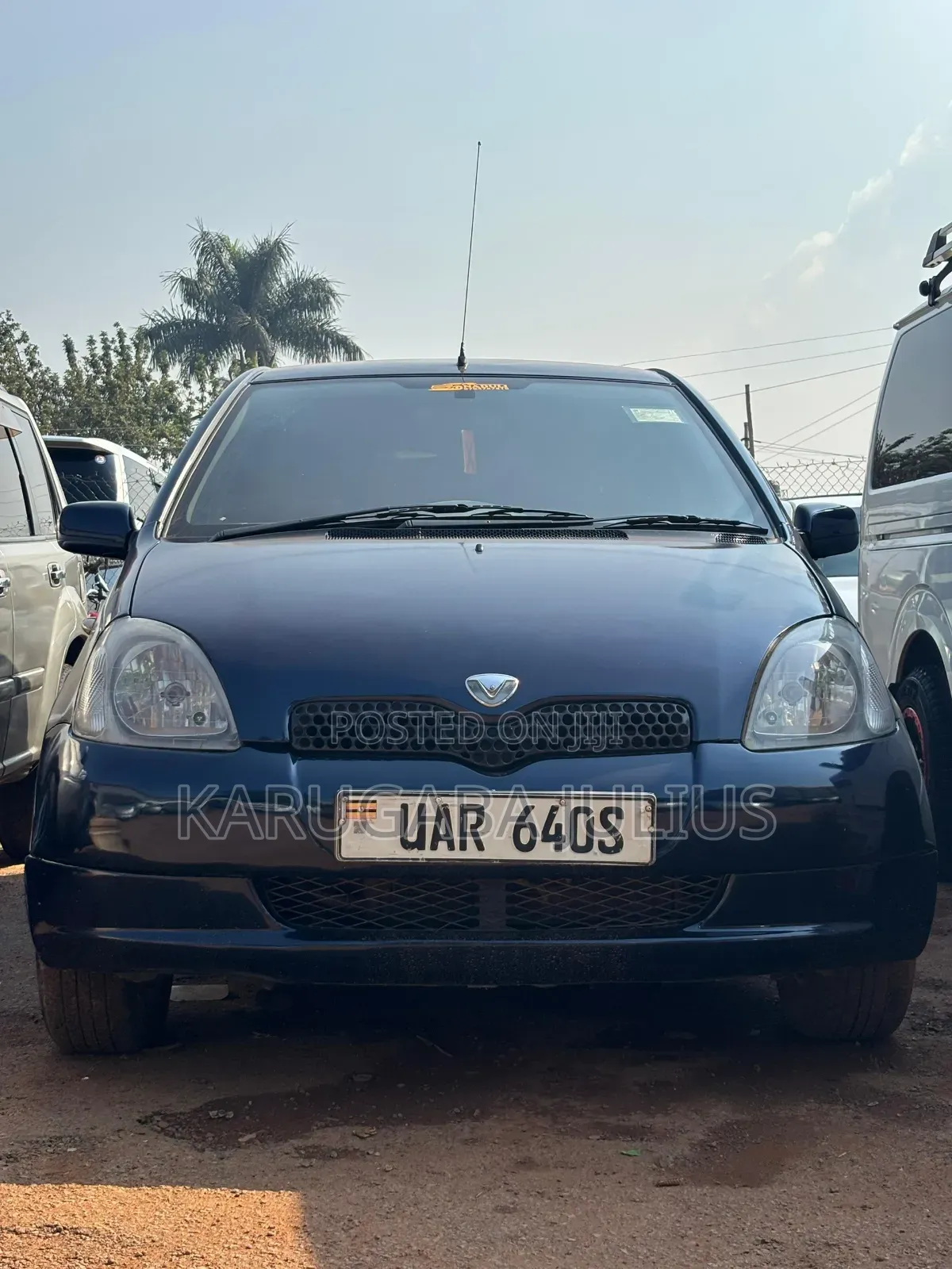 Toyota Vitz 2008 Blue