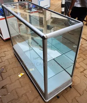Denis Counter Glass Installations