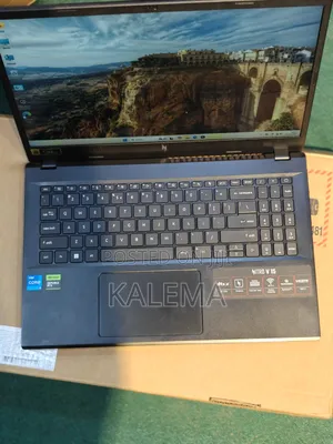 New Laptop Acer Nitro V 15 16GB Intel Core i5 SSD 512GB