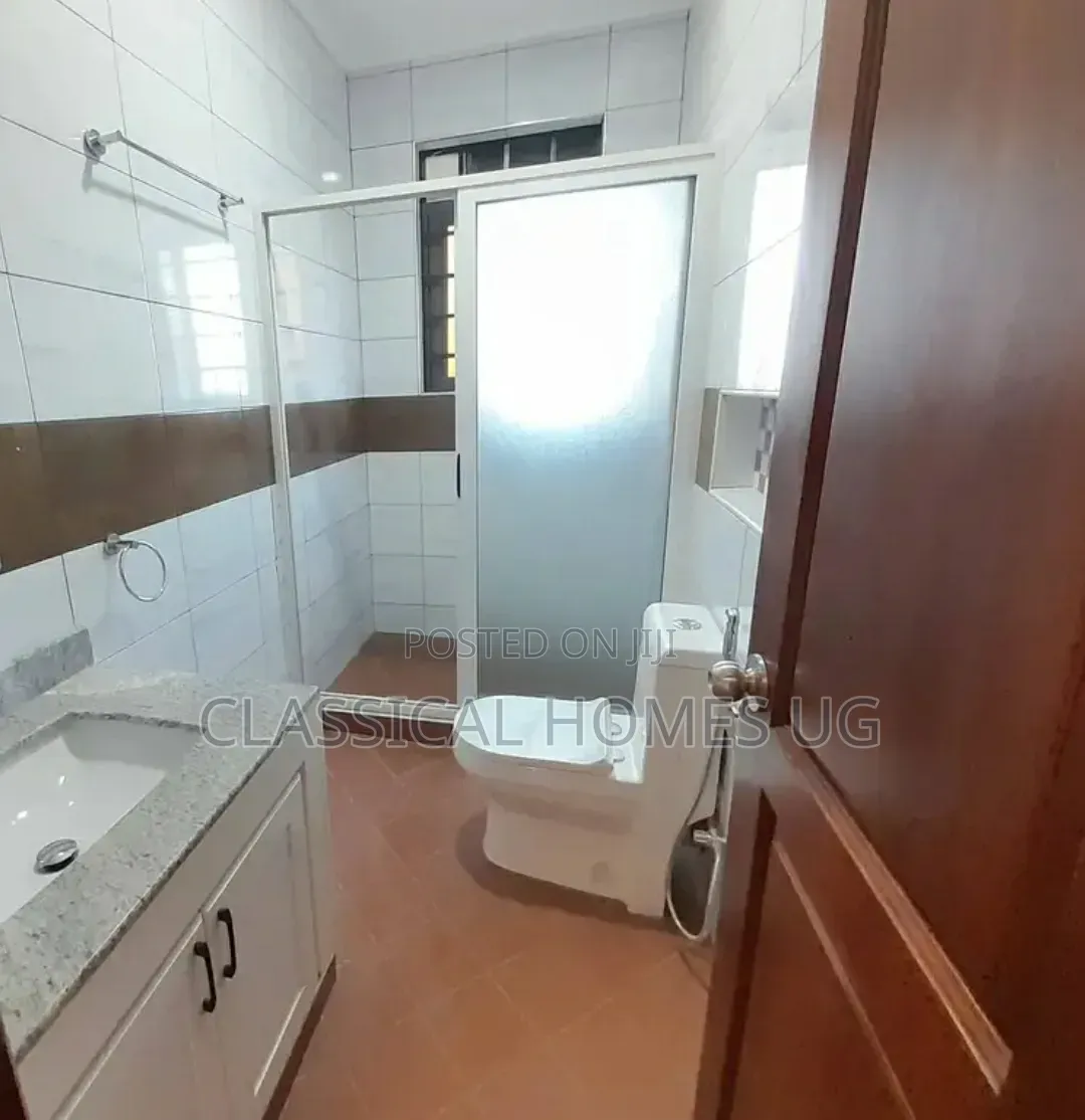 3bdrm Apartment in Kisaasi, Central Division for rent