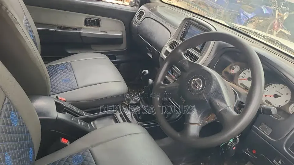 Nissan Navara 2006
