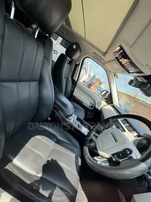 Land Rover Range Rover Vogue 2017 Black