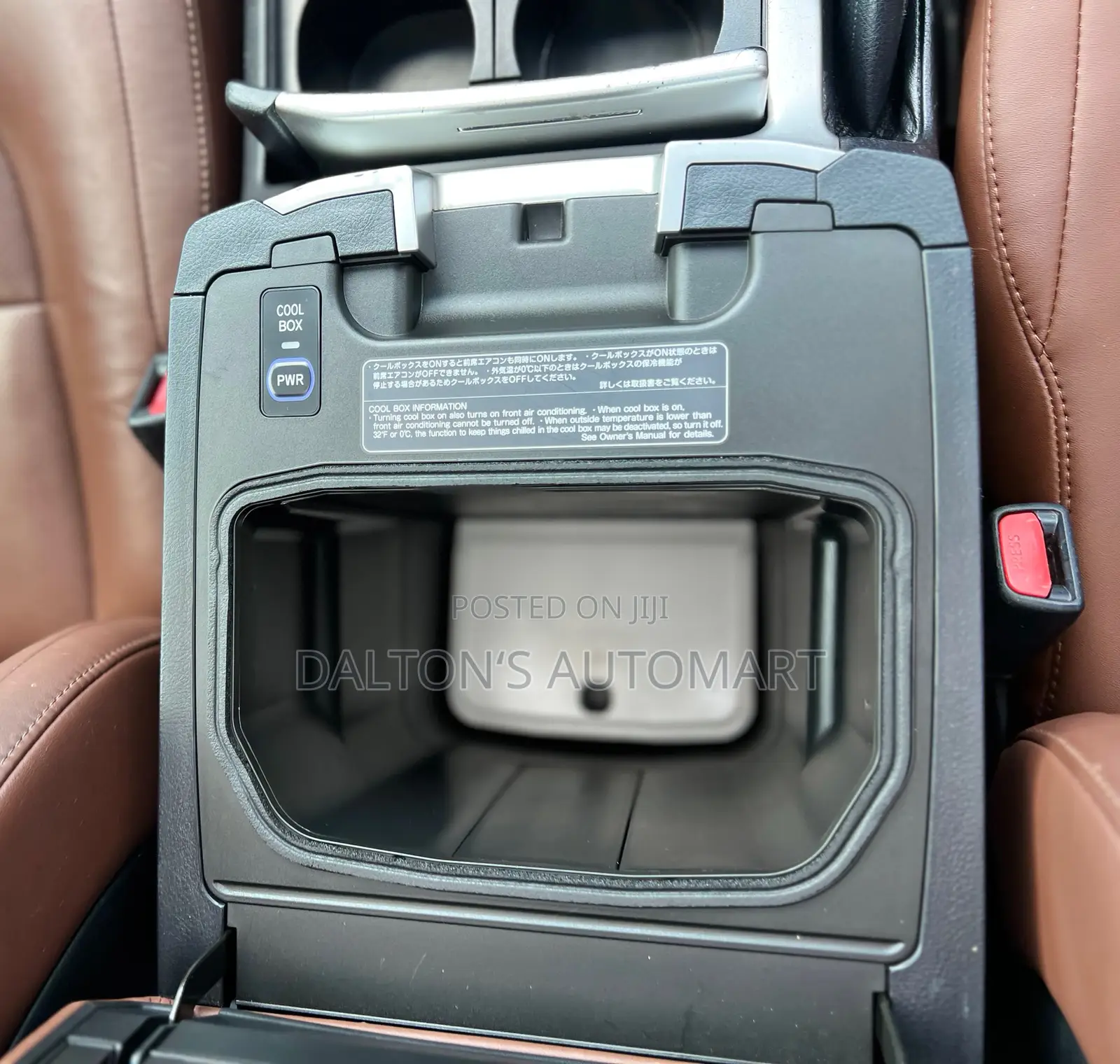 Toyota Land Cruiser 4.6 V8 ZX 2017 Black