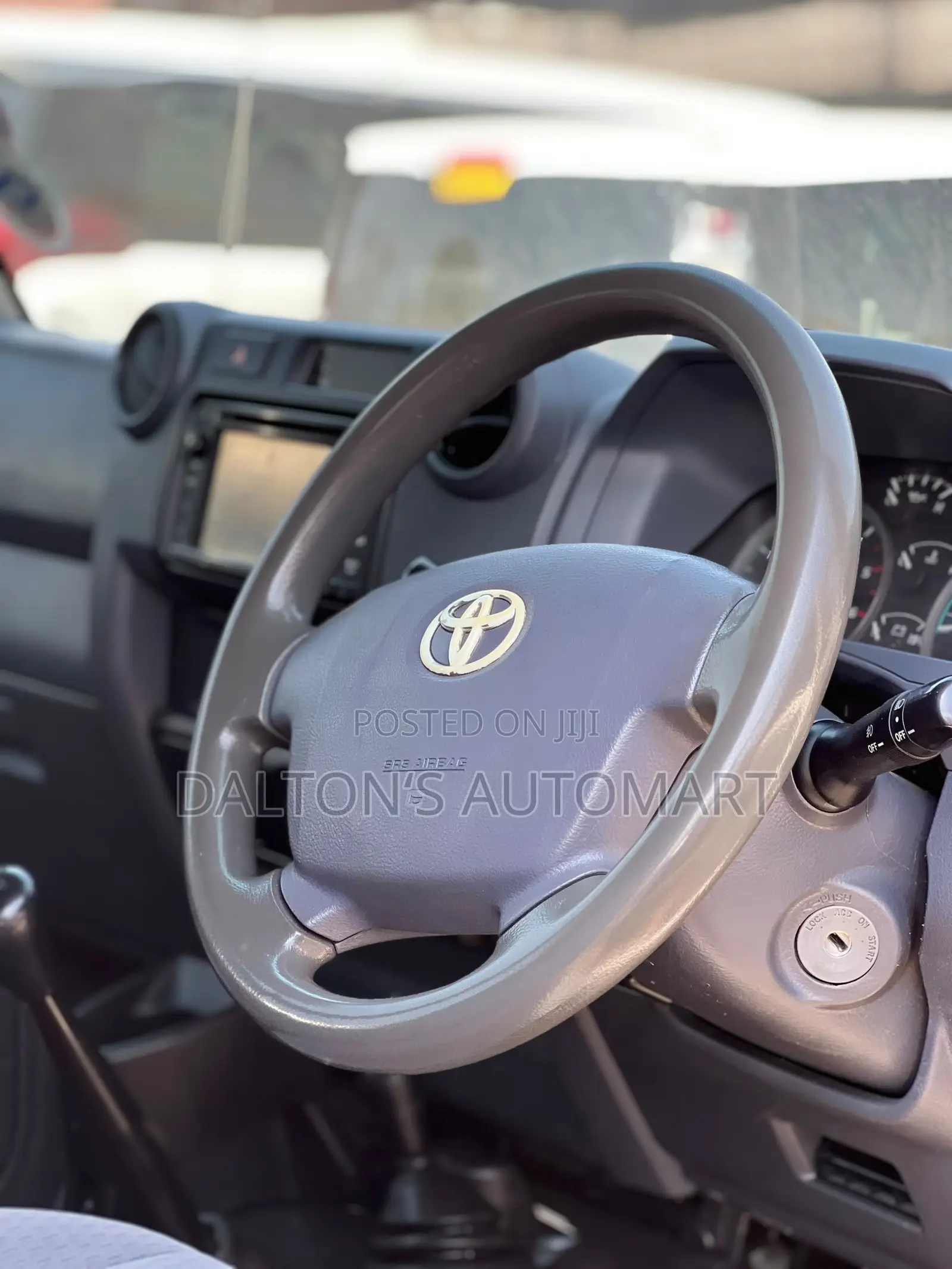 Toyota Land Cruiser 79 Series 2017 White