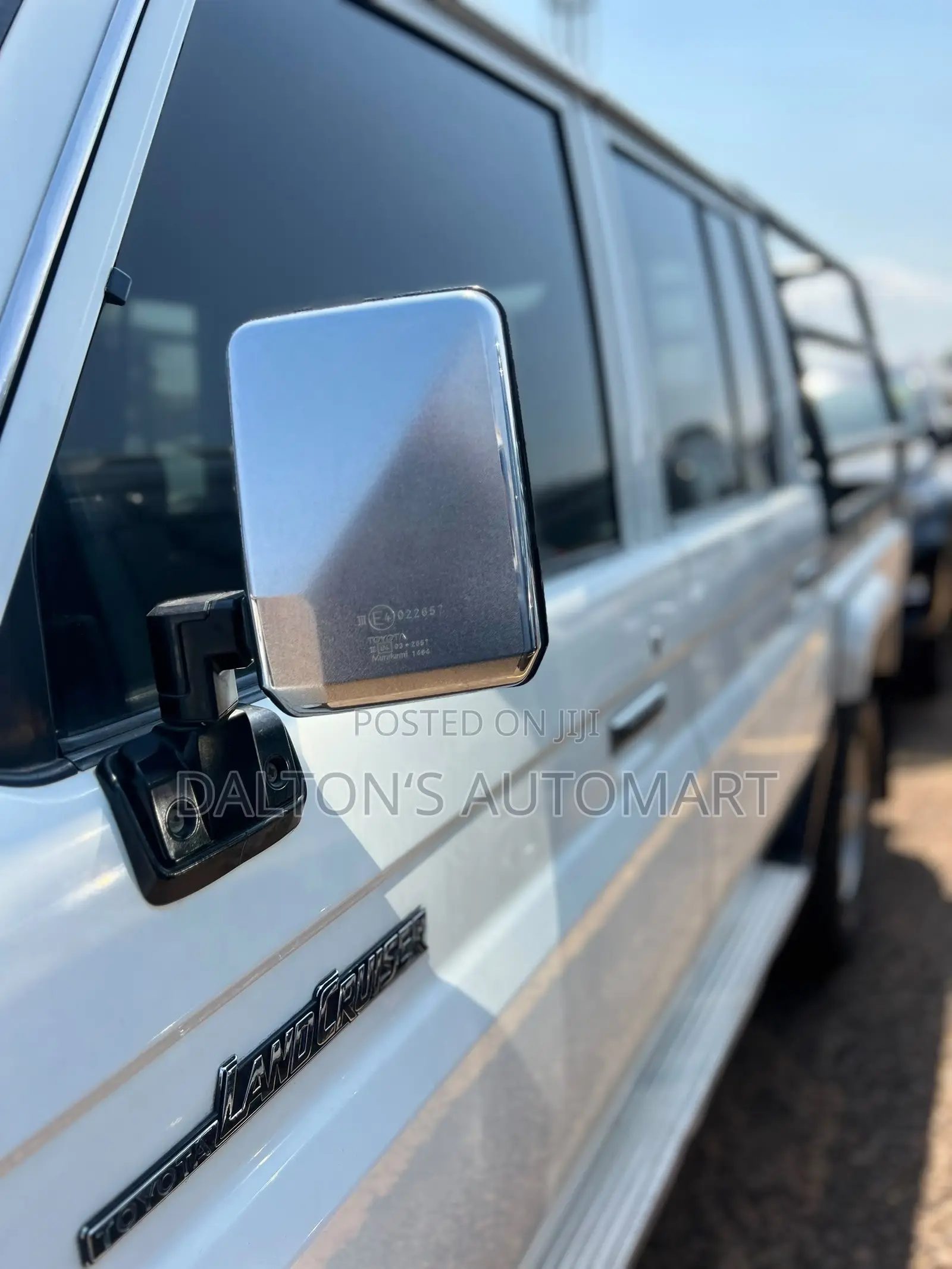 Toyota Land Cruiser 79 Series 2017 White