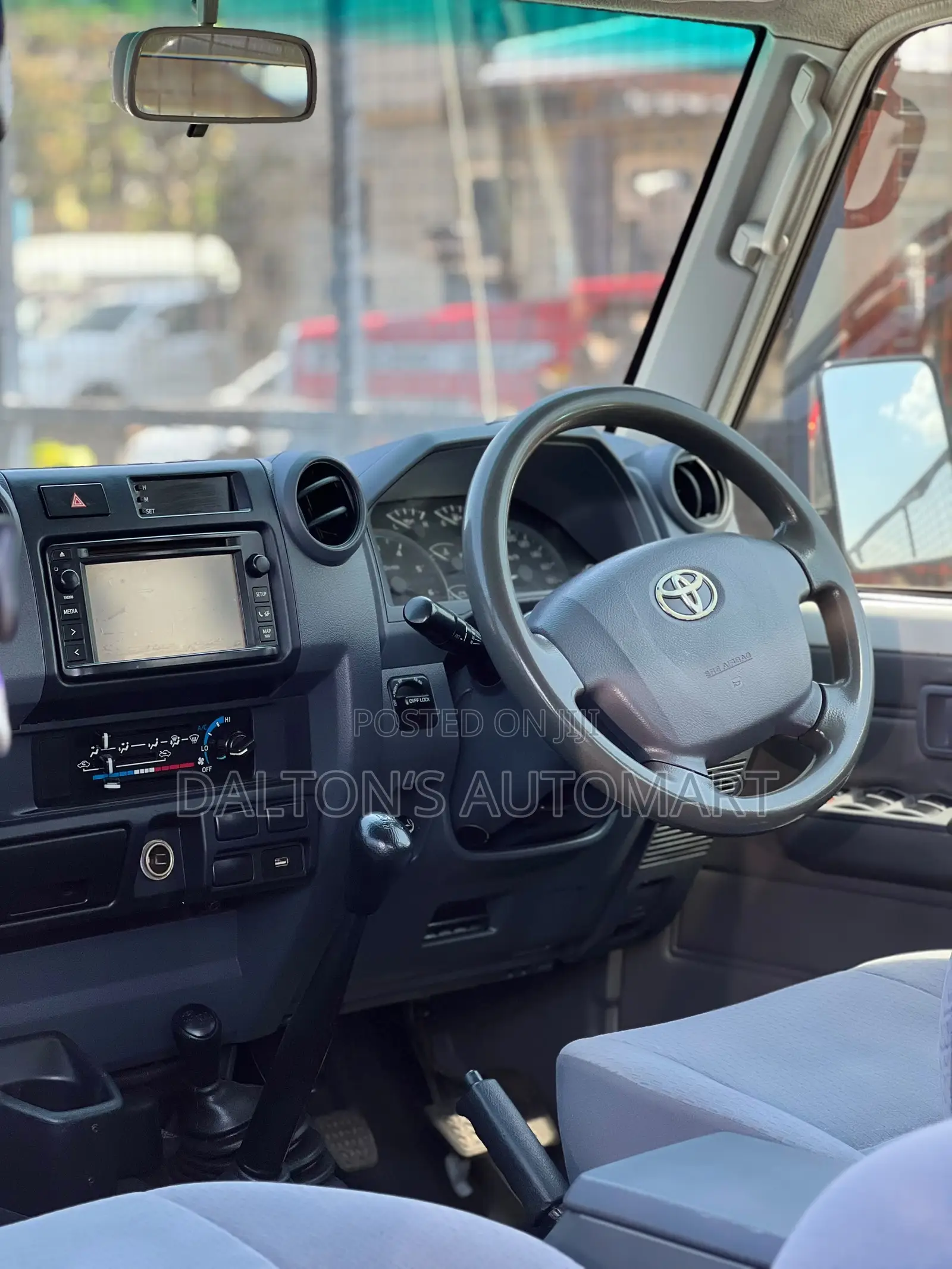 Toyota Land Cruiser 79 Series 2017 White