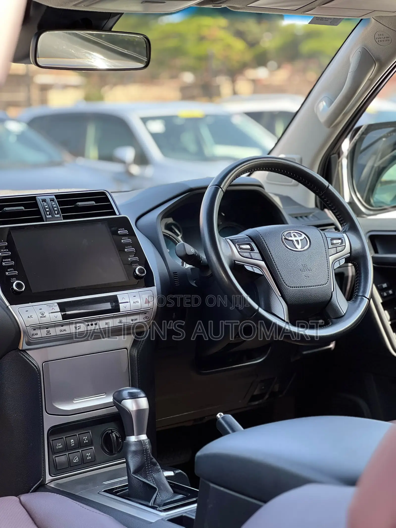 Toyota Land Cruiser Prado 2.8 2022 Gray