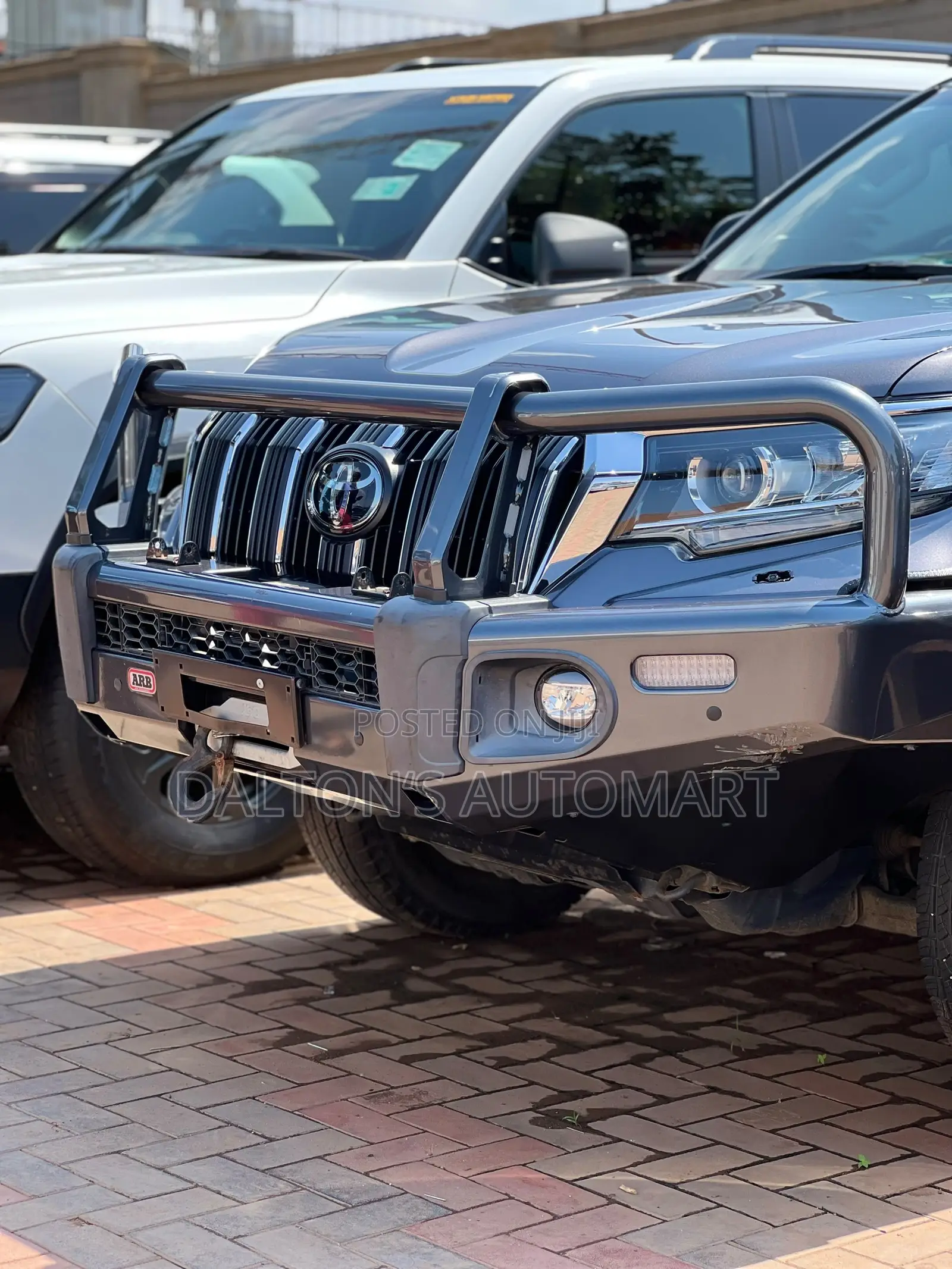 Toyota Land Cruiser Prado 2.8 2022 Gray