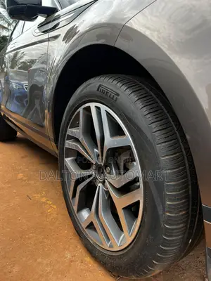 Land Rover Range Rover Evoque 2020 Brown