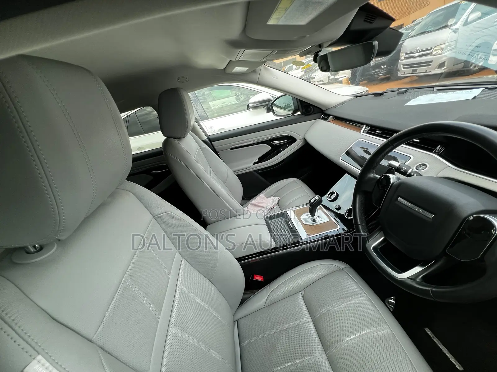 Land Rover Range Rover Evoque 2020 Brown