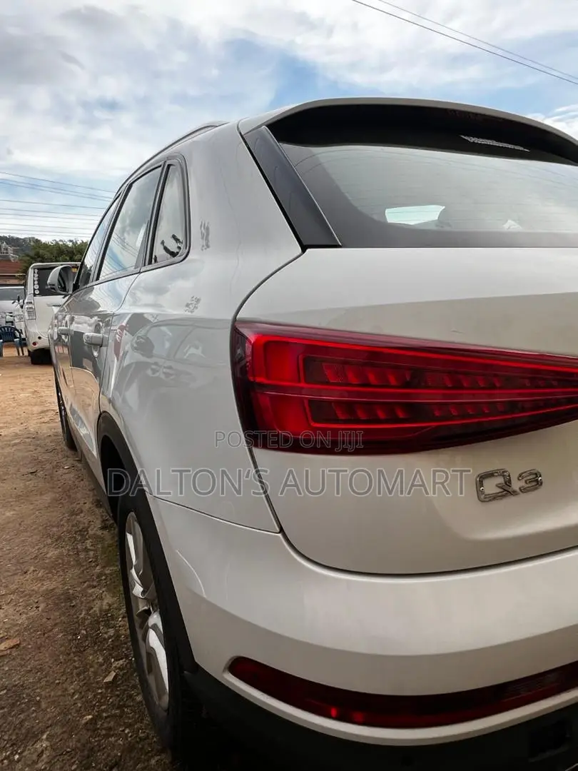 Audi Q3 2017 White