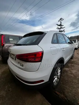 Audi Q3 2017 White