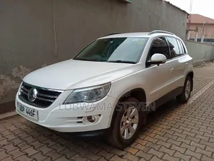 Volkswagen Tiguan 2012 White