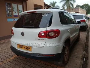 Volkswagen Tiguan 2012 White