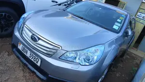 Subaru Outback 2010 Silver