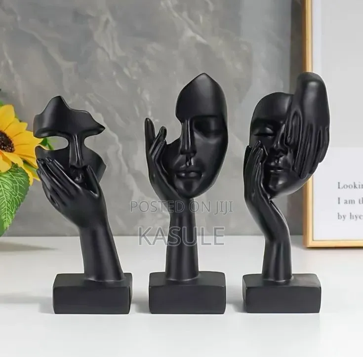 Silent Mask Sculpture