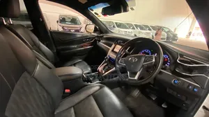 Toyota Harrier 2017 White