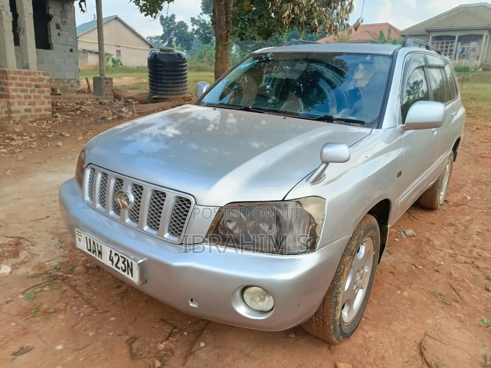 Toyota Kluger 2014 Silver
