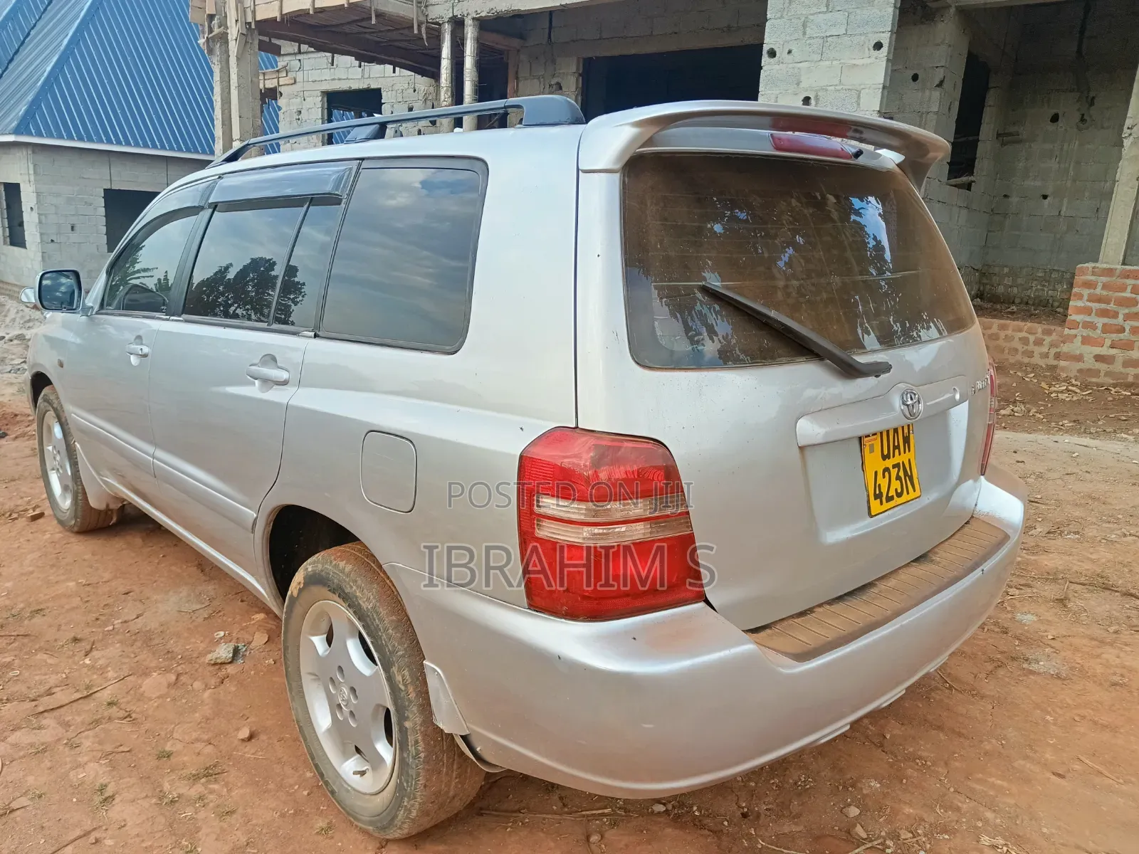 Toyota Kluger 2014 Silver
