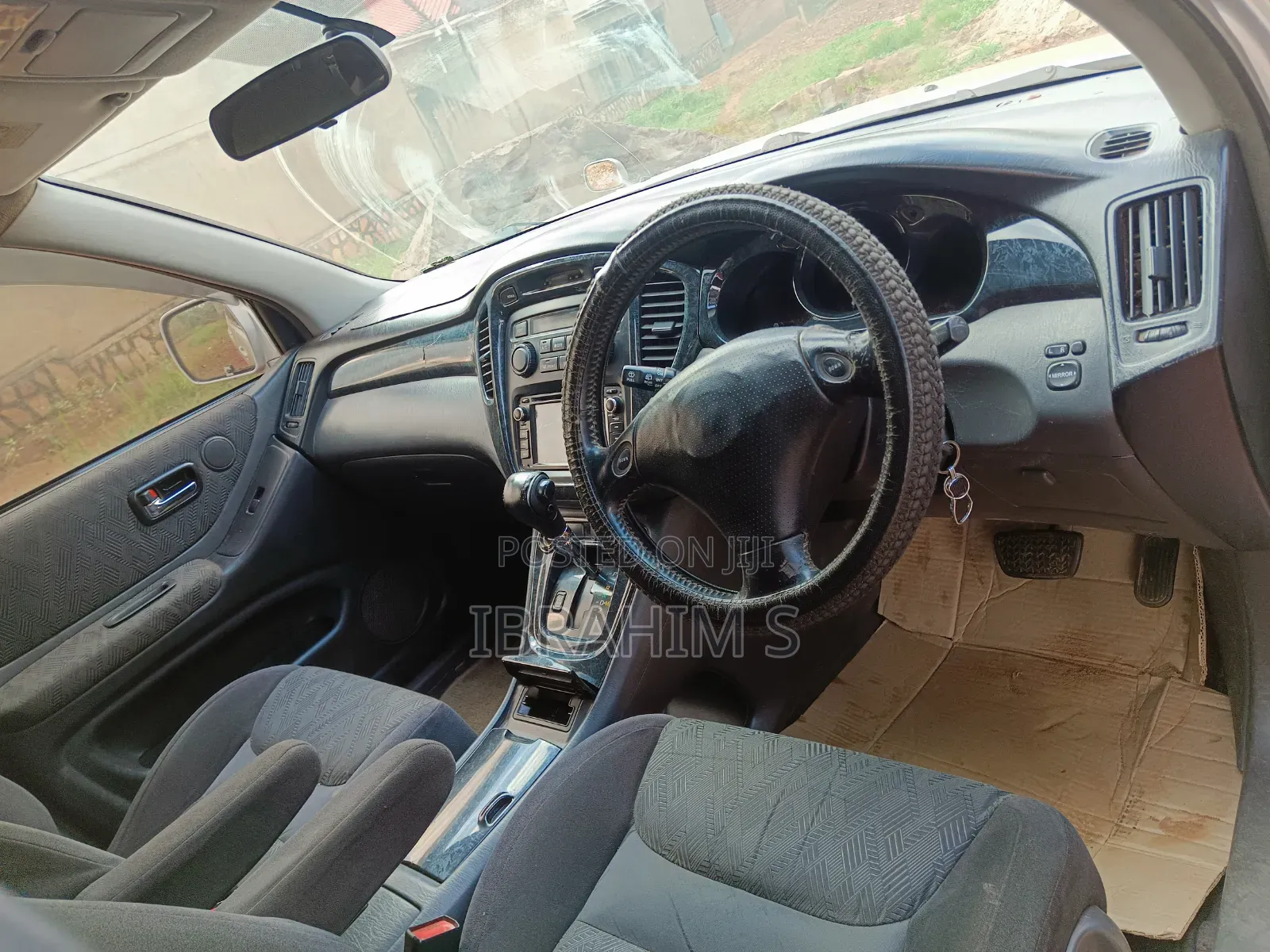 Toyota Kluger 2014 Silver