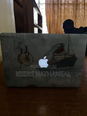 Laptop Apple MacBook Pro 2015 8GB Intel Core i5 SSHD (Hybrid) 256GB