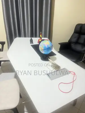 Office Furniture Set for Sale Urgently