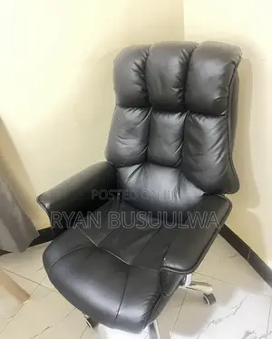 Office Furniture Set for Sale Urgently