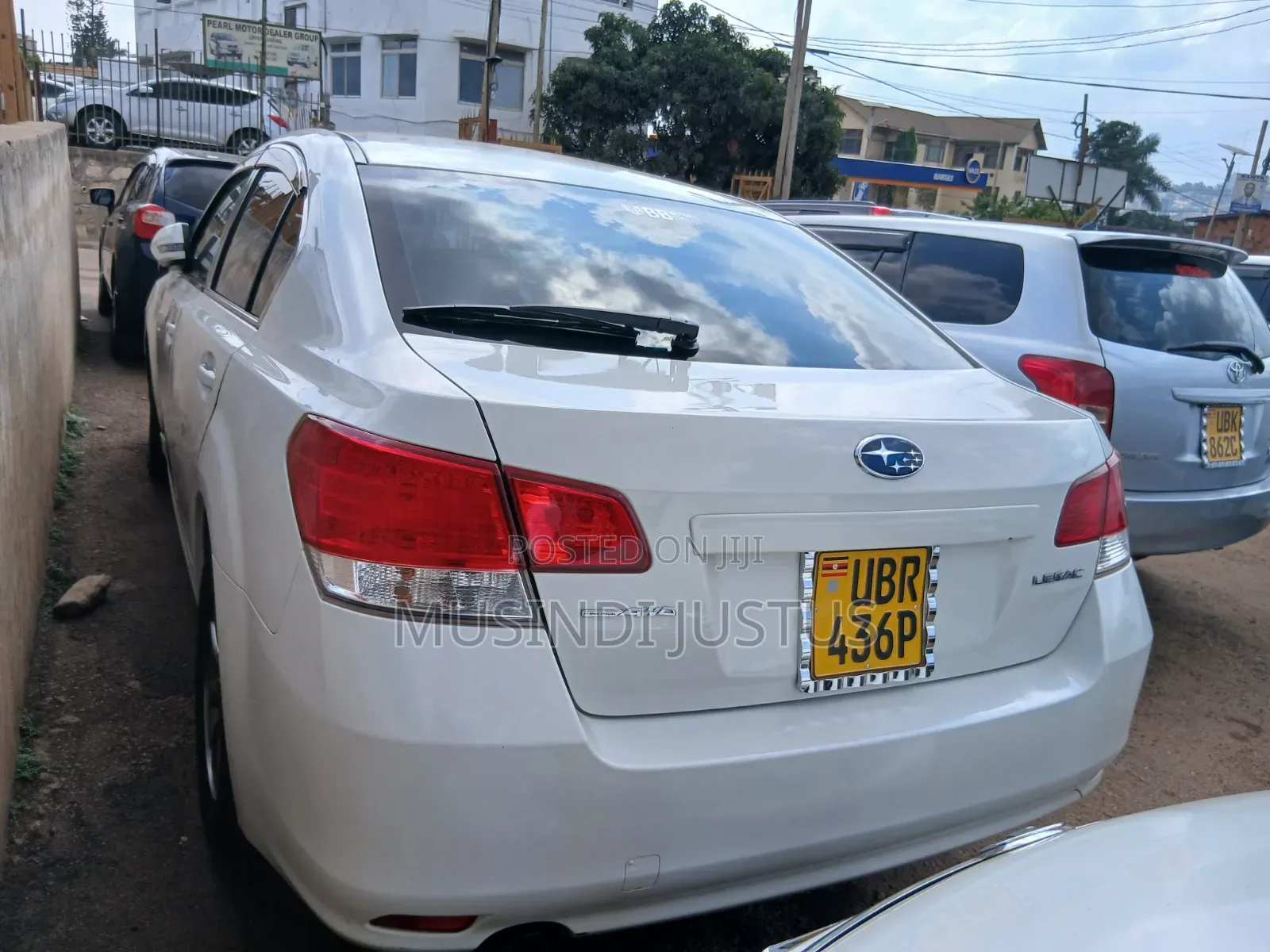 Subaru Legacy 2014 White