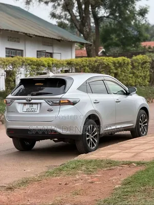 Toyota Harrier 2017 Silver