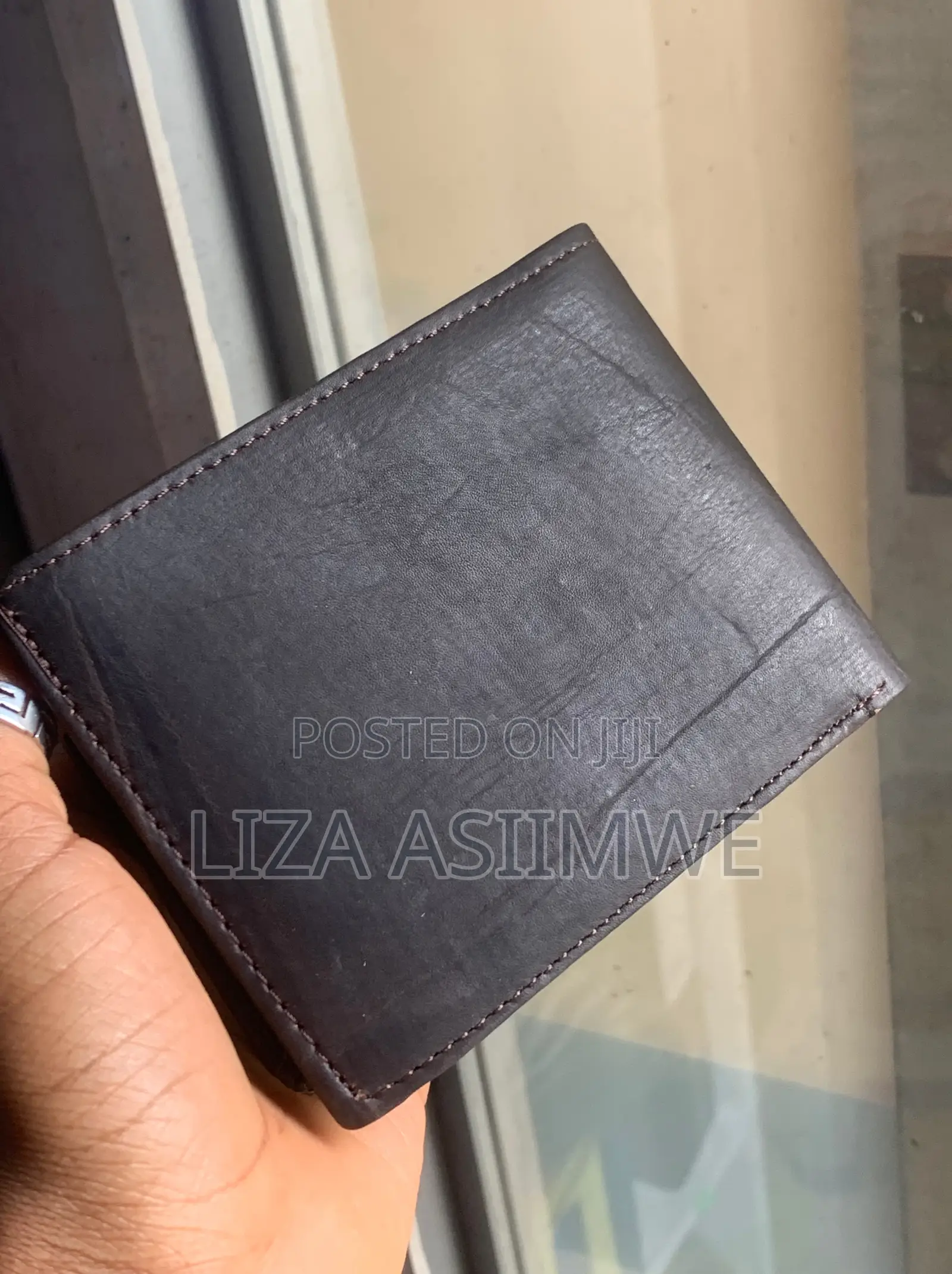 Tommy Hilfiger Men's Leather Bifold Wallet