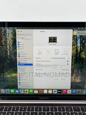 Laptop Apple MacBook Pro 2020 M1 16GB Apple M1 Pro SSD 512GB