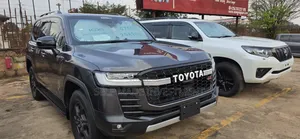 Toyota Land Cruiser 2024 Gray