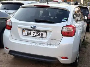 Subaru Impreza 2.0i 5-dr 2013 White